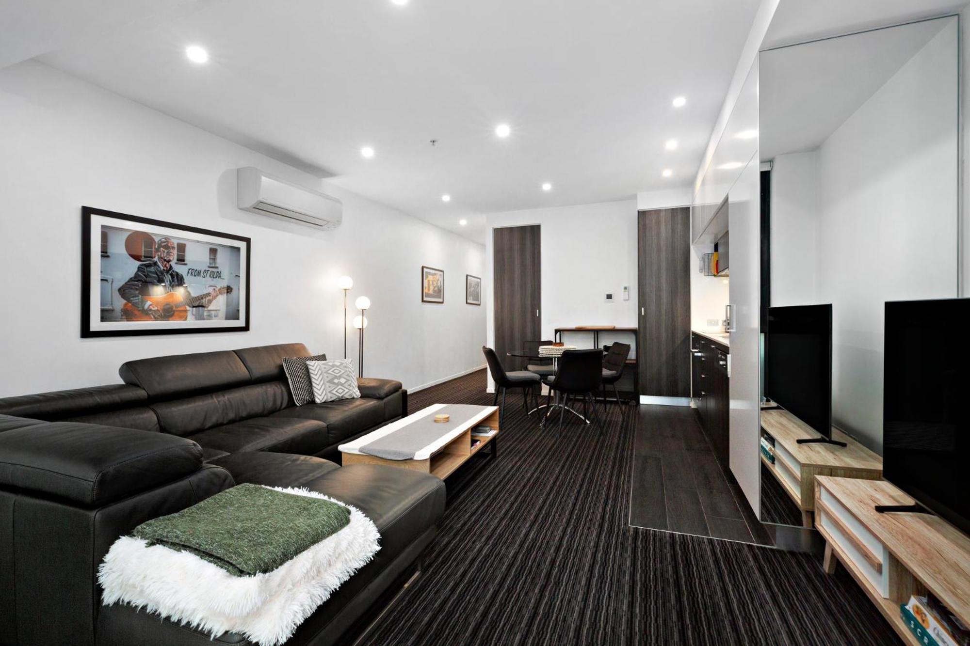 מלבורן Modern Quiet 1 & 2 Bed Apt Opposite Albert Park מראה חיצוני תמונה